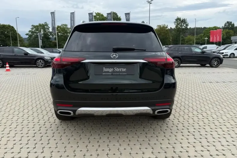 Mercedes-Benz GLE 300 din 2024 cu 11.970 km - oferta MER149075 - foto 2