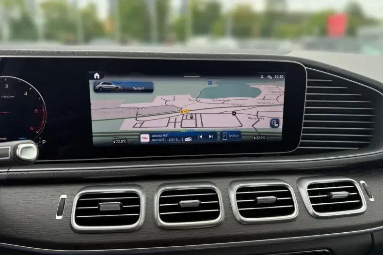 Mercedes-Benz GLE 300 din 2024 cu 11.970 km - oferta MER149075 - foto 10