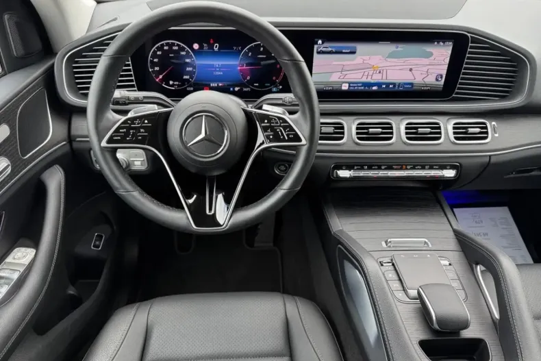 Mercedes-Benz GLE 300 din 2024 cu 11.970 km - oferta MER149075 - foto 13