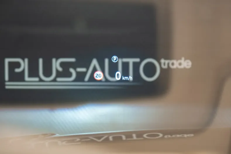 Land Rover Range Rover din 2023 cu 26.000 km - oferta LAN149084 - foto 26