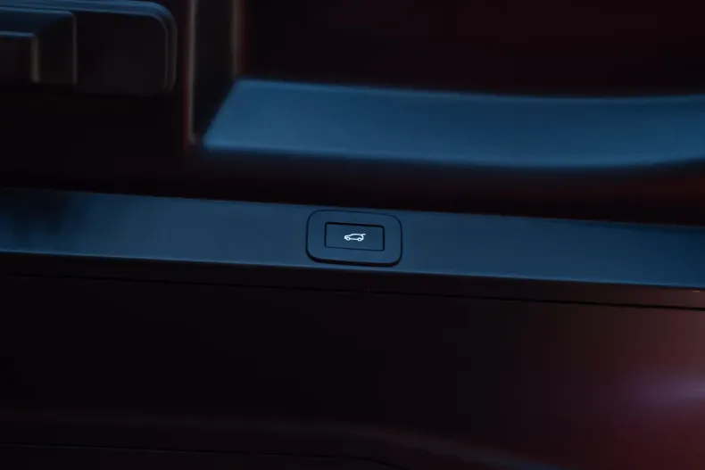 Land Rover Range Rover din 2023 cu 26.000 km - oferta LAN149084 - foto 34