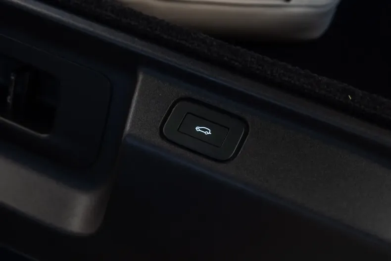 Land Rover Range Rover din 2023 cu 26.000 km - oferta LAN149084 - foto 35