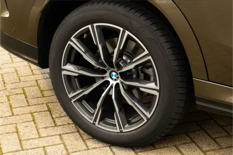 BMW X6 din 2025 cu 27.601 km - oferta BMW149088 - foto 29