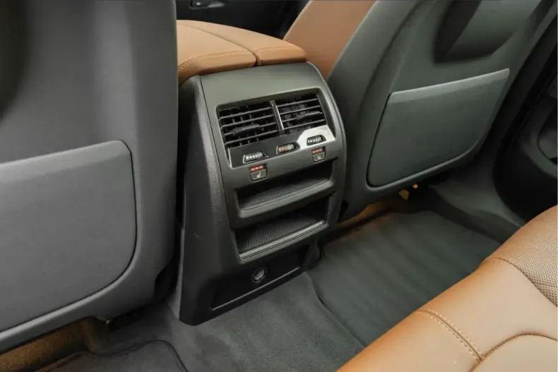 BMW X6 din 2025 cu 27.601 km - oferta BMW149088 - foto 39