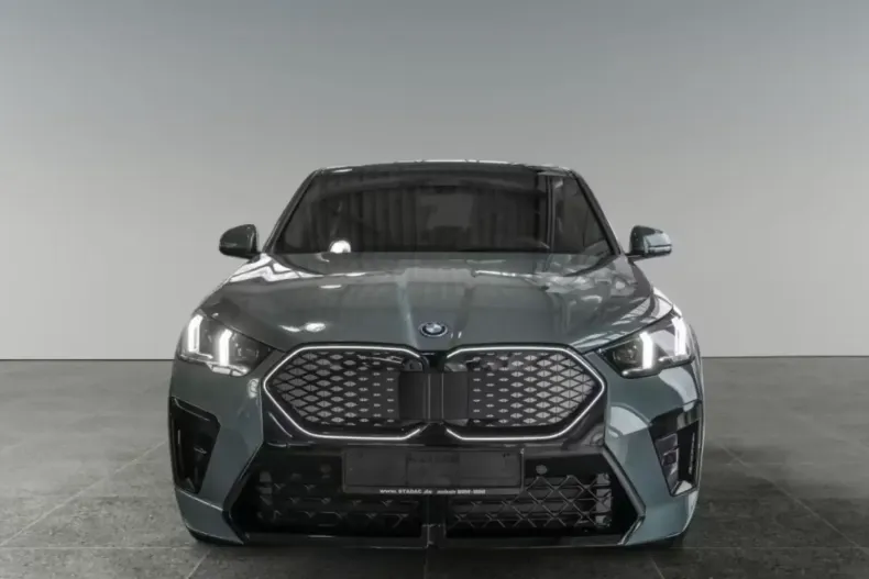 BMW iX2 din 2025 cu 1.500 km - oferta BMW149093 - foto 2