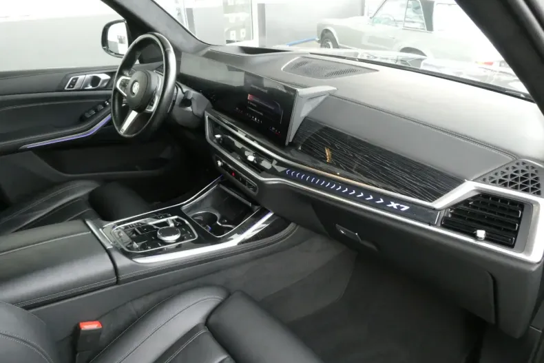 BMW X7 din 2023 cu 65.910 km - oferta BMW149094 - foto 11
