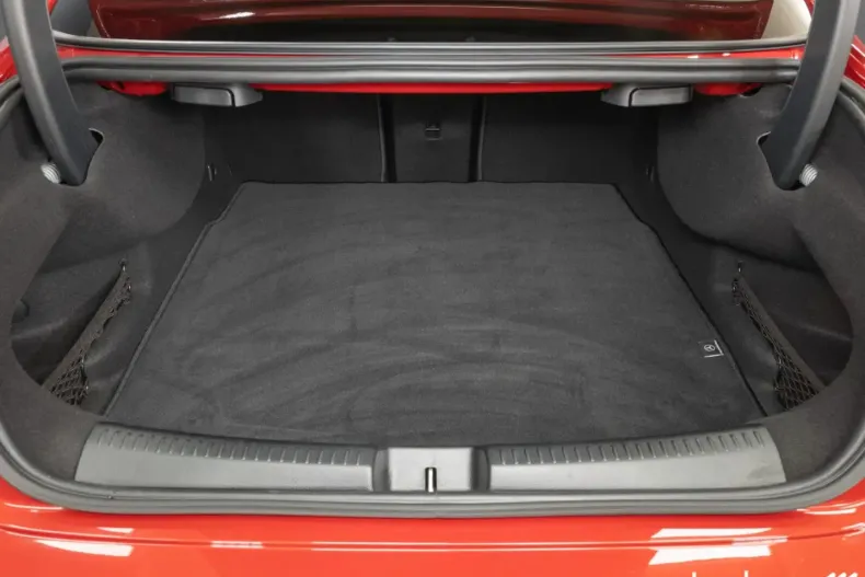 Mercedes-Benz CLA 200 din 2024 cu 19.284 km - oferta MER149098 - foto 11