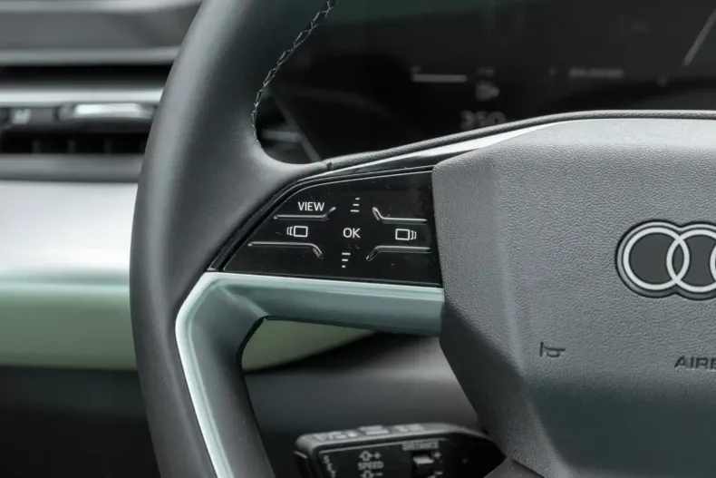 Audi Q5 din 2025 cu 9.900 km - oferta AUD149103 - foto 15