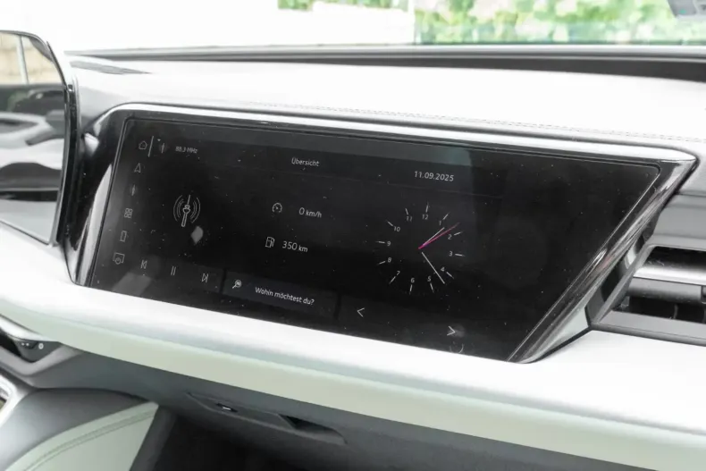 Audi Q5 din 2025 cu 9.900 km - oferta AUD149103 - foto 24