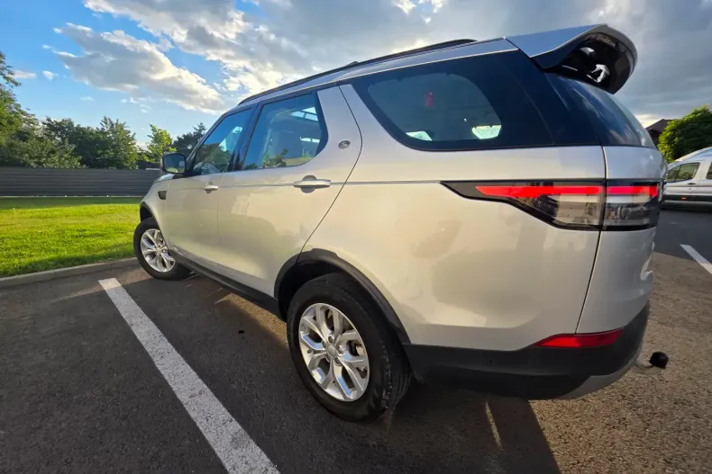 Land Rover Discovery din 2020 cu 105.500 km - oferta LAN149104 - foto 4