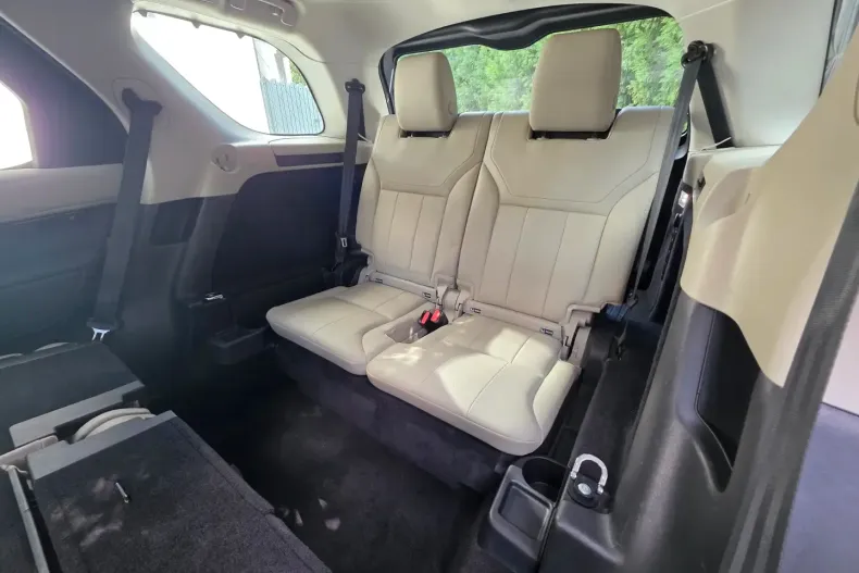 Land Rover Discovery din 2020 cu 105.500 km - oferta LAN149104 - foto 8