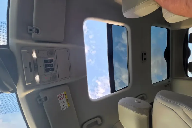 Land Rover Discovery din 2020 cu 105.500 km - oferta LAN149104 - foto 18