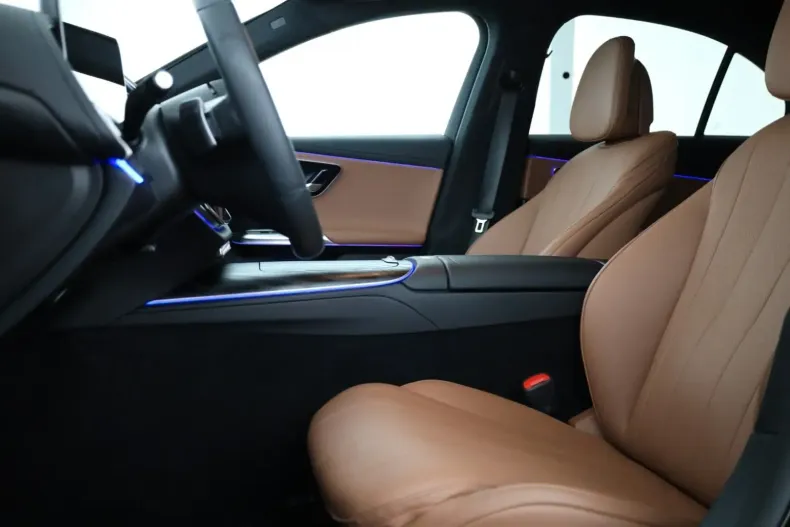 Mercedes-Benz E 300 din 2024 cu 31.000 km - oferta MER149107 - foto 11