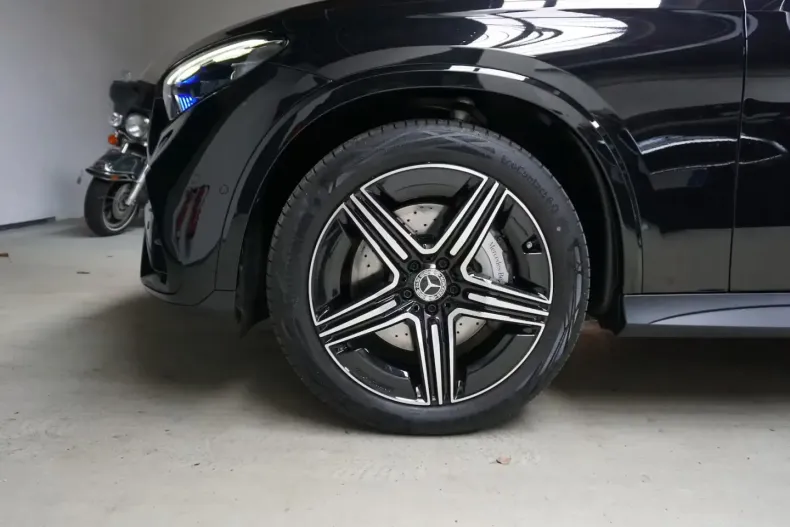 Mercedes-Benz GLC 200 din 2025 cu 9.229 km - oferta MER149113 - foto 5