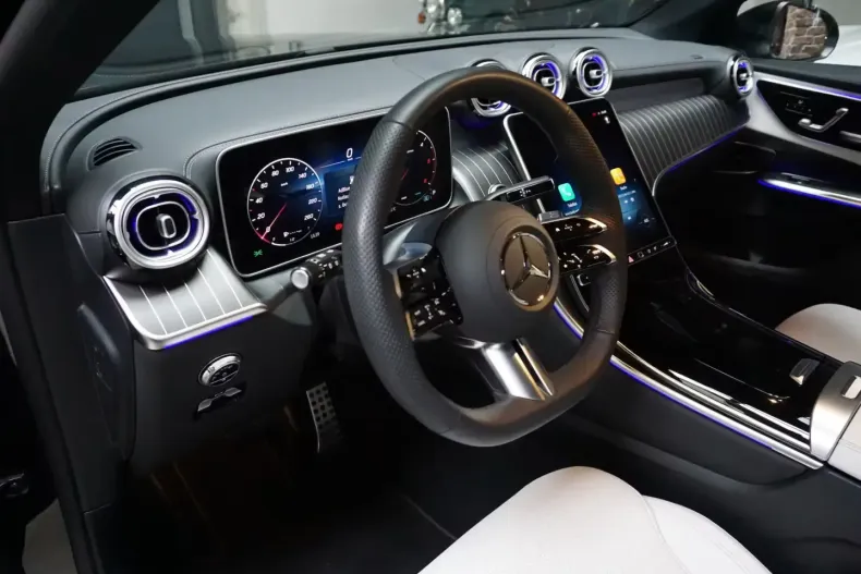 Mercedes-Benz GLC 200 din 2025 cu 9.229 km - oferta MER149113 - foto 7