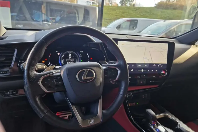 Lexus NX 350h din 2022 cu 71.123 km - oferta LEX149114 - foto 8