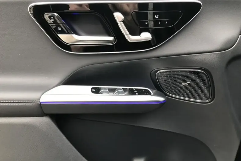 Mercedes-Benz GLC 200 din 2024 cu 16.648 km - oferta MER149115 - foto 14