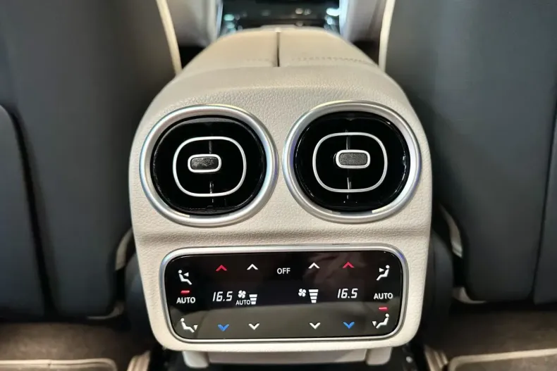 Mercedes-Benz C 200 din 2022 cu 28.422 km - oferta MER149121 - foto 21