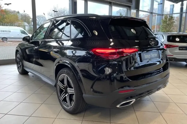Mercedes-Benz GLC 300 din 2022 cu 22.603 km - oferta MER149125 - foto 4