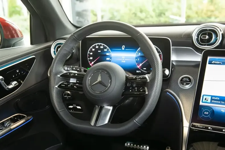 Mercedes-Benz GLC 200 din 2024 cu 7.907 km - oferta MER149139 - foto 13