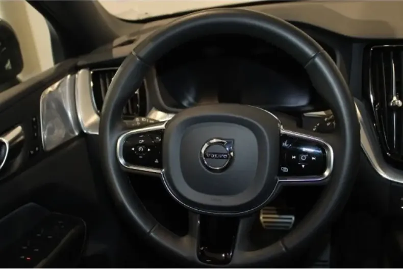 Volvo XC60 din 2022 cu 63.000 km - oferta VOL149145 - foto 6