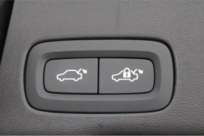 Volvo XC60 din 2022 cu 63.000 km - oferta VOL149145 - foto 15