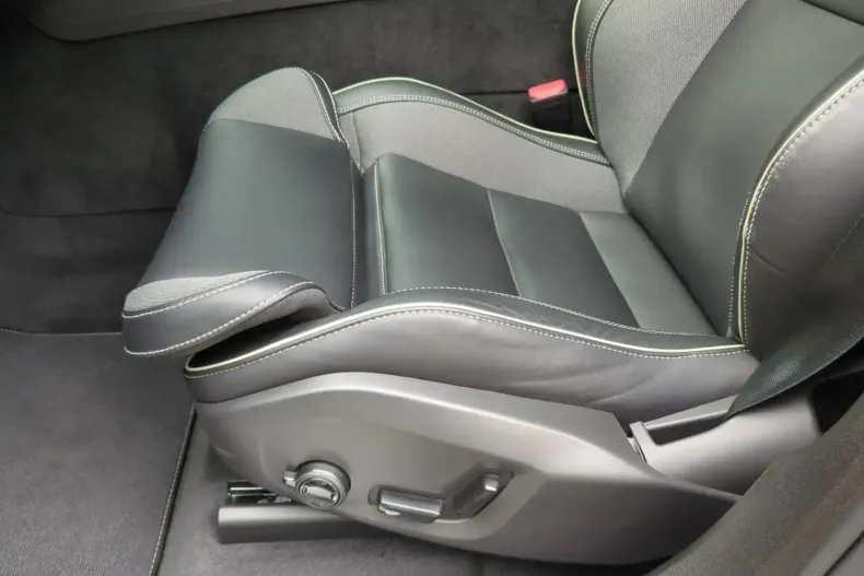 Volvo XC60 din 2021 cu 19.300 km - oferta VOL149146 - foto 29