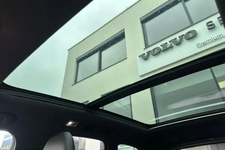 Volvo XC60 din 2021 cu 48.750 km - oferta VOL149149 - foto 6