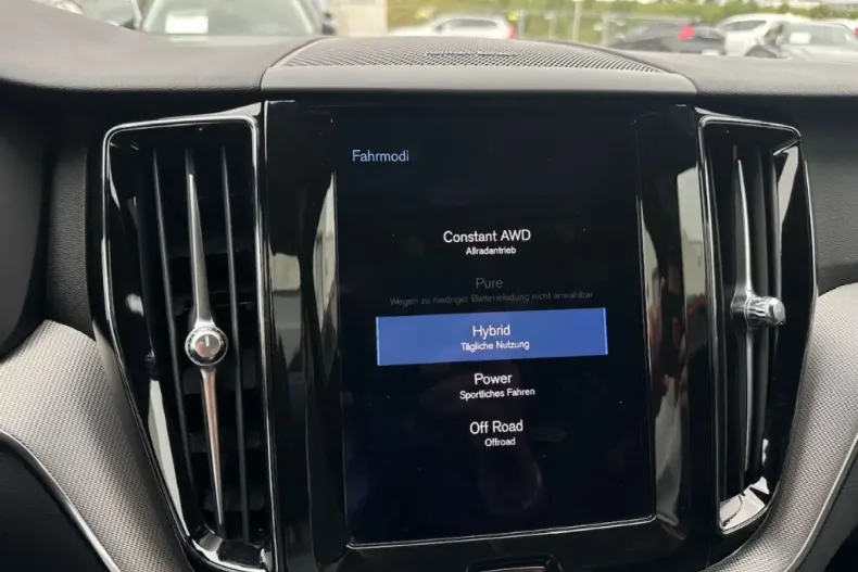 Volvo XC60 din 2021 cu 48.750 km - oferta VOL149149 - foto 14