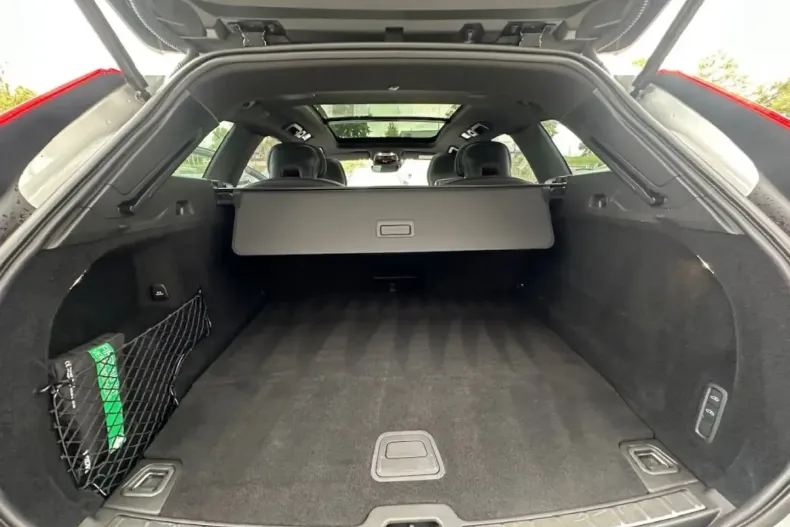 Volvo XC60 din 2021 cu 48.750 km - oferta VOL149149 - foto 20