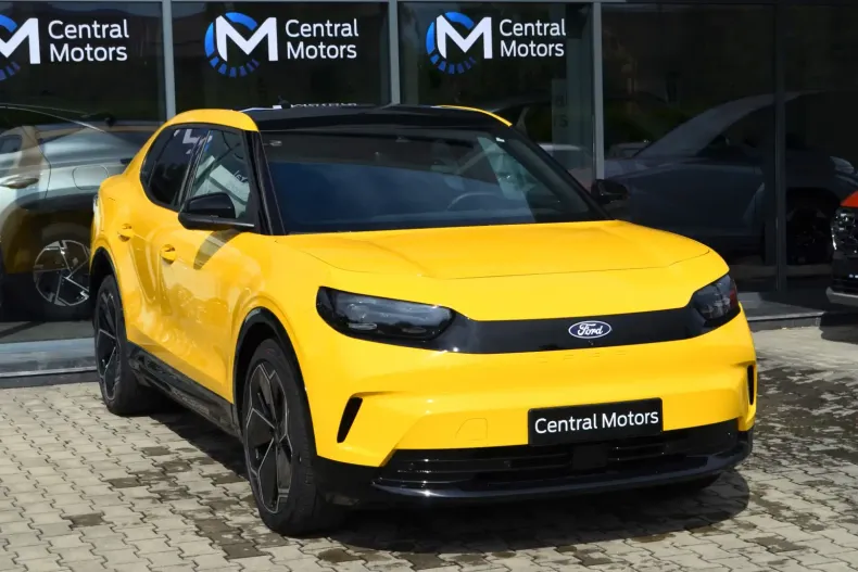 Ford Capri din 2025 cu 1.000 km - oferta FOR149151 - foto 1