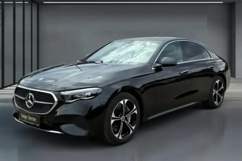 Mercedes-Benz E 400 din 2024 cu 60.100 km - oferta MER149155 - foto 1