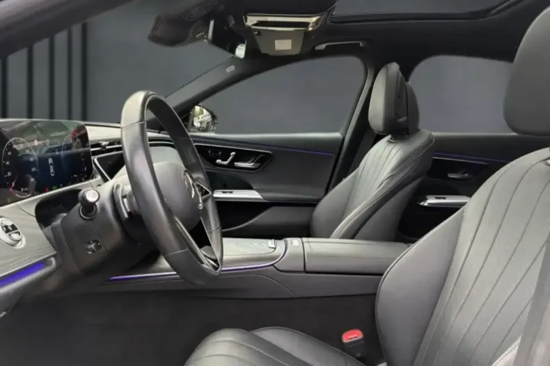 Mercedes-Benz E 400 din 2024 cu 60.100 km - oferta MER149155 - foto 7