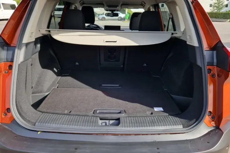 Nissan X-Trail din 2023 cu 4.300 km - oferta NIS149156 - foto 13