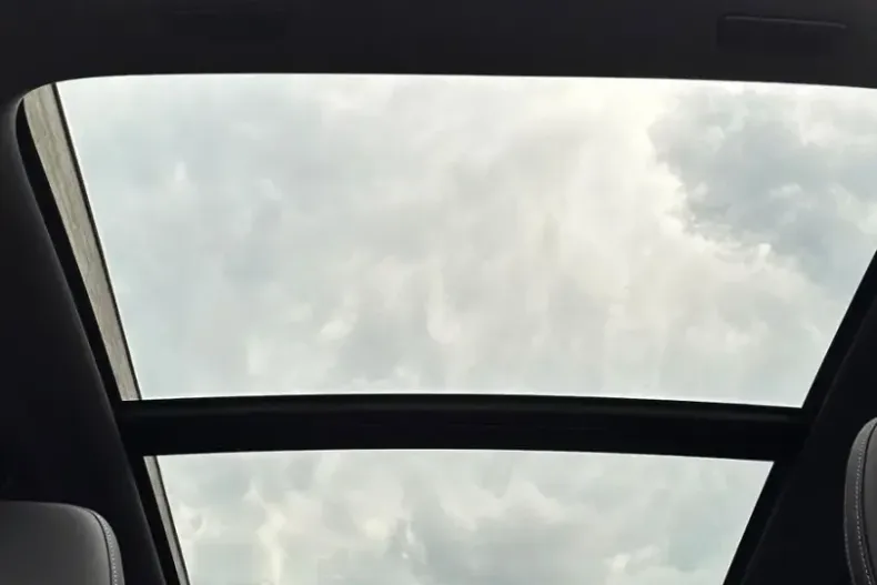 Volvo XC60 din 2022 cu 29.300 km - oferta VOL149157 - foto 12