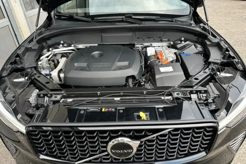 Volvo XC60 din 2022 cu 29.300 km - oferta VOL149157 - foto 14