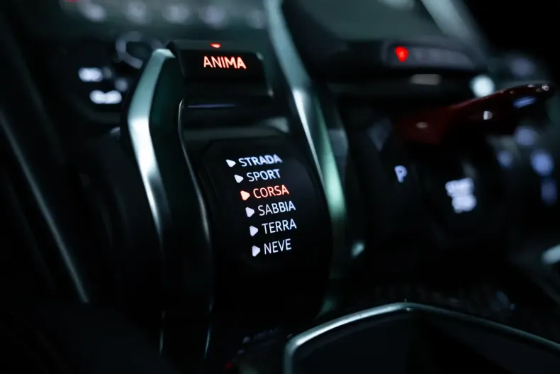 Lamborghini Urus din 2022 cu 65.000 km - oferta LAM149158 - foto 16