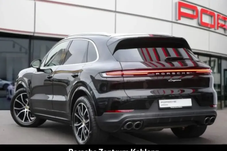 Porsche Cayenne din 2023 cu 17.600 km - oferta POR149164 - foto 3