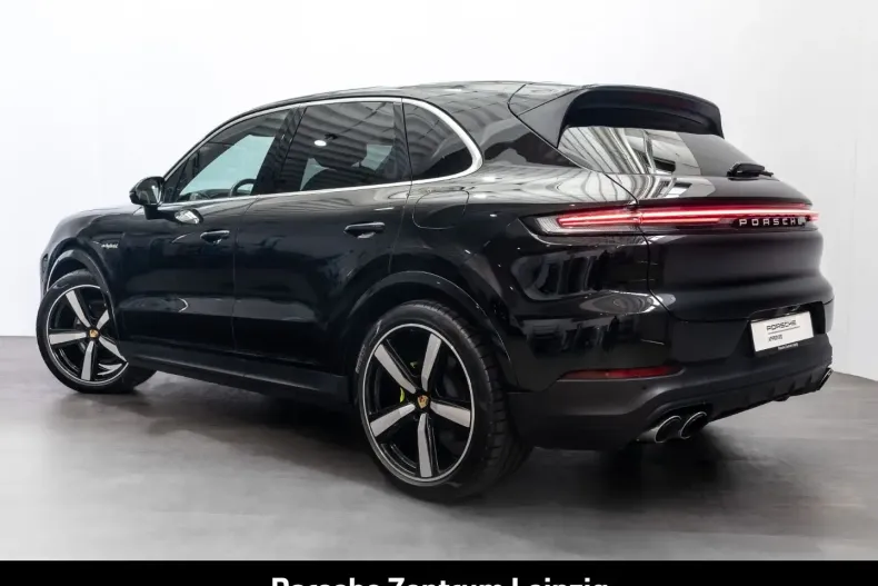 Porsche Cayenne din 2023 cu 23.419 km - oferta POR149167 - foto 3