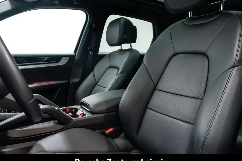 Porsche Cayenne din 2023 cu 23.419 km - oferta POR149167 - foto 17