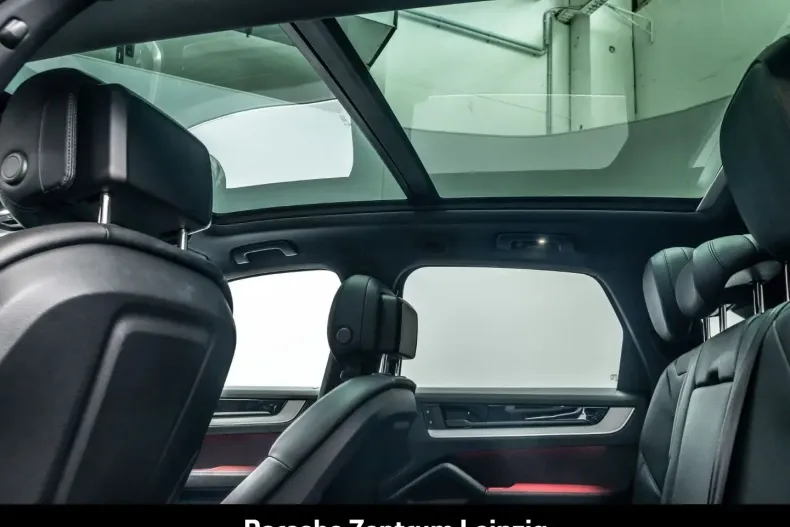 Porsche Cayenne din 2023 cu 23.419 km - oferta POR149167 - foto 19