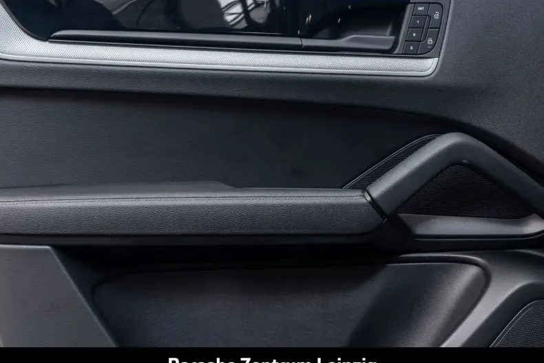 Porsche Cayenne din 2023 cu 23.419 km - oferta POR149167 - foto 21