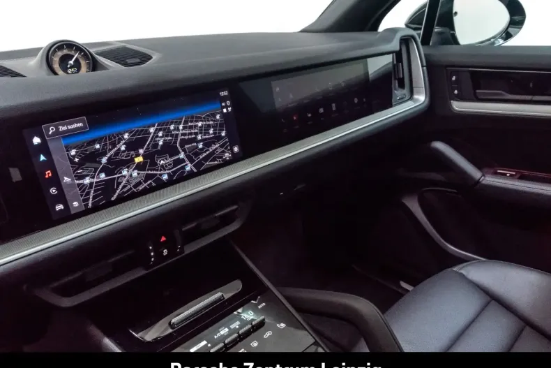 Porsche Cayenne din 2023 cu 23.419 km - oferta POR149167 - foto 24