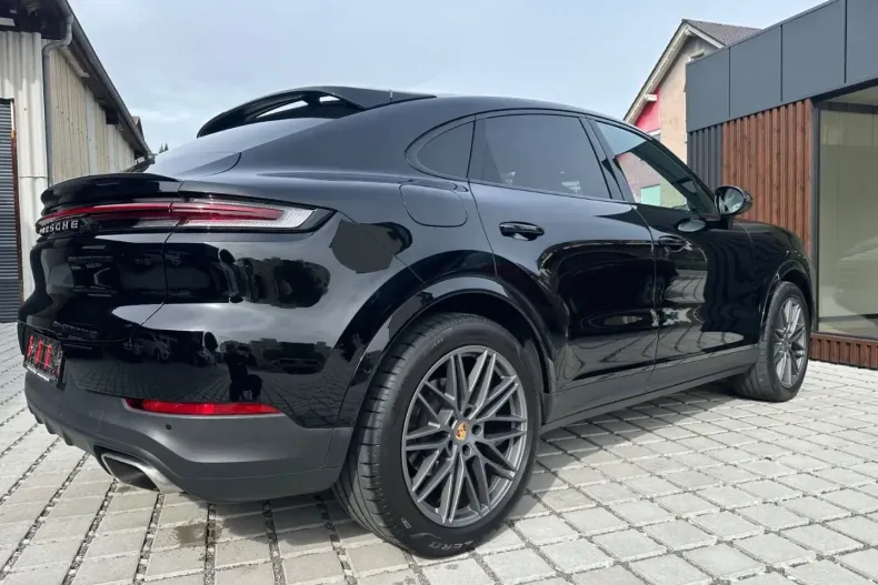 Porsche Cayenne din 2023 cu 44.390 km - oferta POR149174 - foto 4
