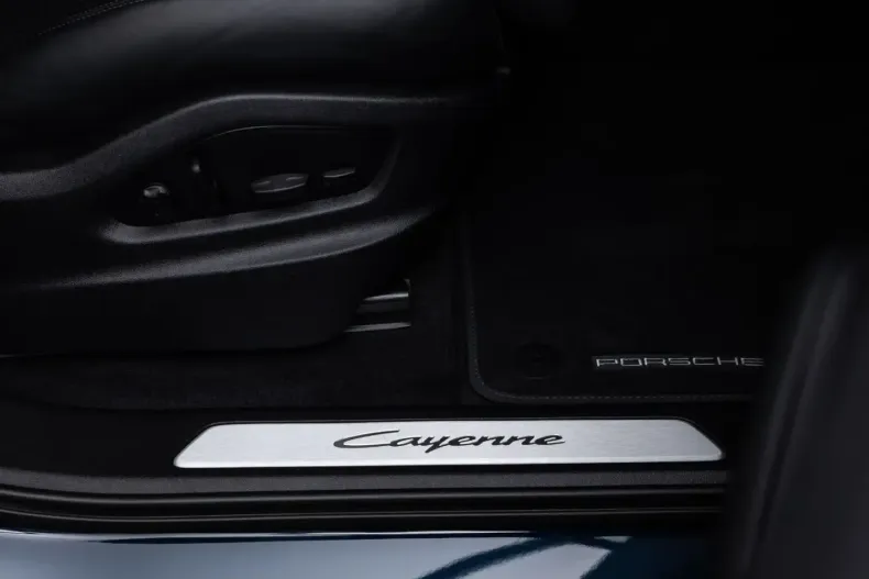 Porsche Cayenne din 2024 cu 58.500 km - oferta POR149177 - foto 17