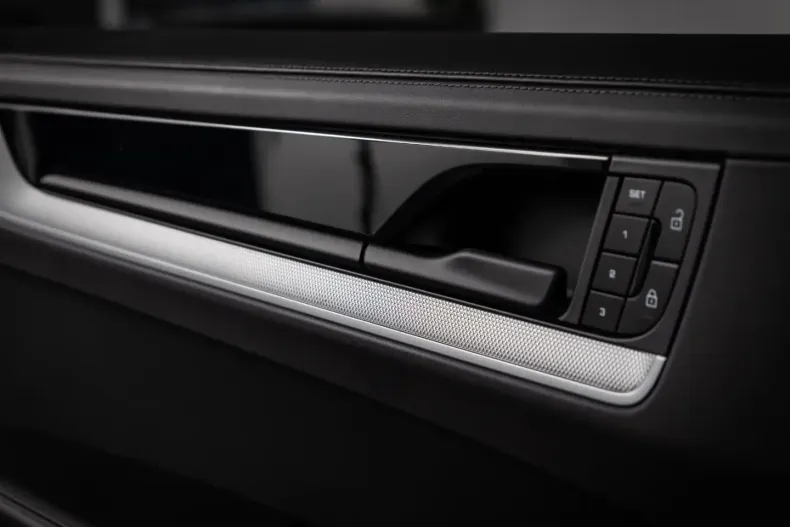 Porsche Cayenne din 2024 cu 58.500 km - oferta POR149177 - foto 22