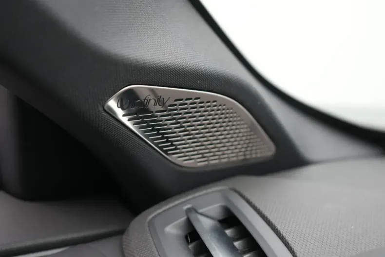 Lynk&Co 01 din 2025 cu 10.425 km - oferta LYN149185 - foto 24