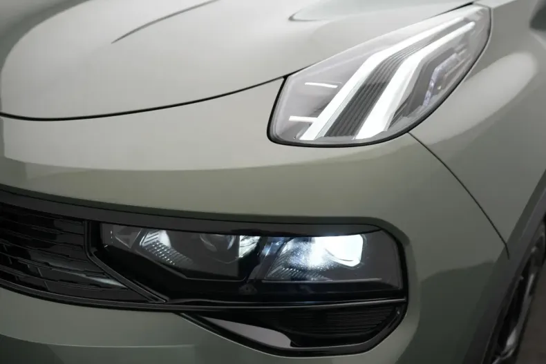 Lynk&Co 01 din 2025 cu 10.425 km - oferta LYN149185 - foto 27