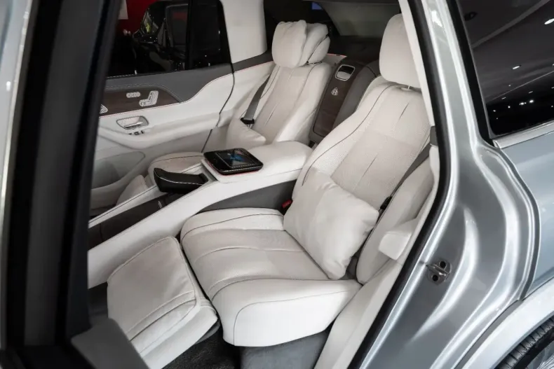 Mercedes-Benz GLS 600 din 2022 cu 3.449 km - oferta MER149189 - foto 16