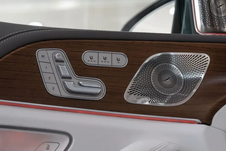 Mercedes-Benz GLS 600 din 2022 cu 3.449 km - oferta MER149189 - foto 29